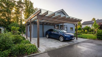 Fondation carport : dalle, plots ou ancrage selon le sol et le vent
